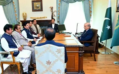 PM Shehbaz discusses KP situation with Governor Kundi