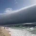 Watch: Rare cloud formation spotted at Portugal beach, Leaves people scared