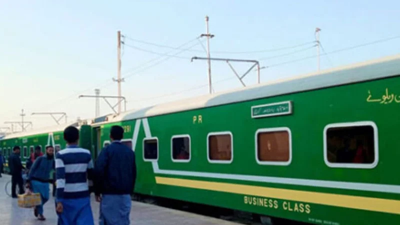 Pakistan Railways to privatize 11 trains for revenue boost