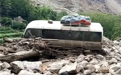 Army launches helicopter relief operations for stranded tourists