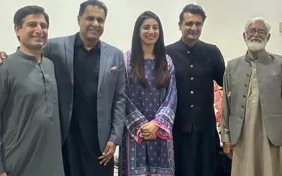 Aliya Riaz gets engaged to Waqar Younis's younger brother