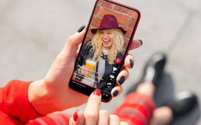 LinkedIn testing TikTok like short-form videos in vertical feed
