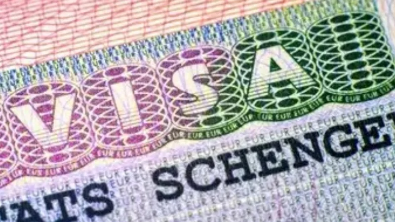 Minimum bank statement required for Netherlands Schengen visa from Pakistan - June 2024