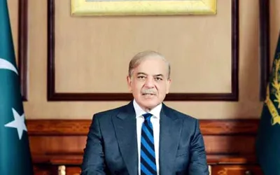 PM Shehbaz, Qatari Amir exchange Eid greetings; discuss bilateral ties