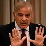 PM Shehbaz Sharif expresses warm greetings to King of Bahrain on Eid-ul-Fitr
