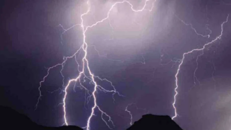 Lightning kills 24 people in Punjab, Balochistan