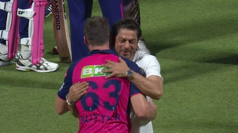 KKK vs RR: Shah Rukh Khan hugs Jos Buttler after stunning century