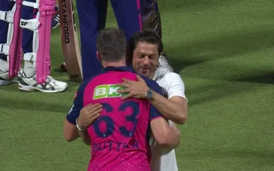 KKK vs RR: Shah Rukh Khan hugs Jos Buttler after stunning century
