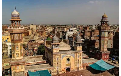 Lahore, Faisalabad weather updates