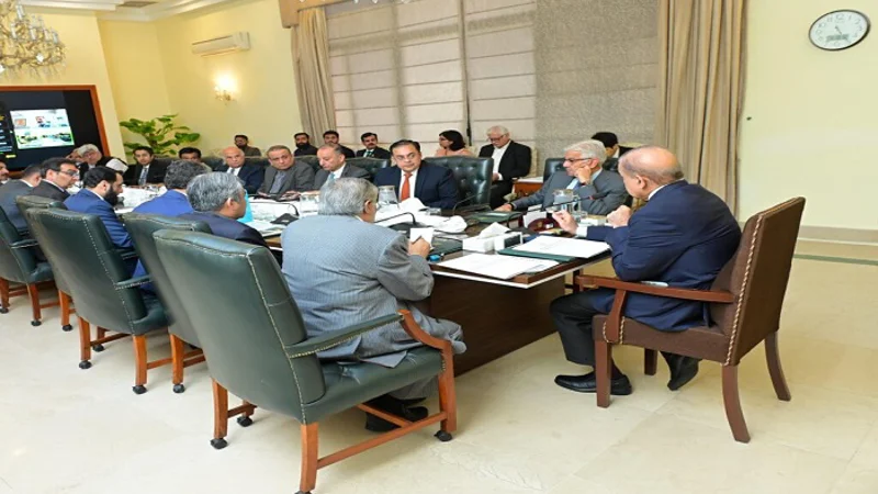 PM Shehbaz orders for boosting privatization, outsourcing process of Discos