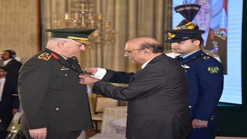 President confers Nishan-i-Imtiaz (M) award on Chief of Turkish General Staff