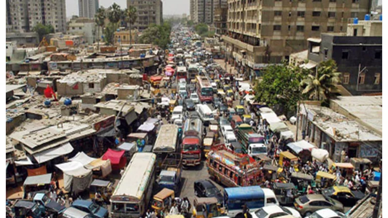 Karachi faces heavy traffic jam again