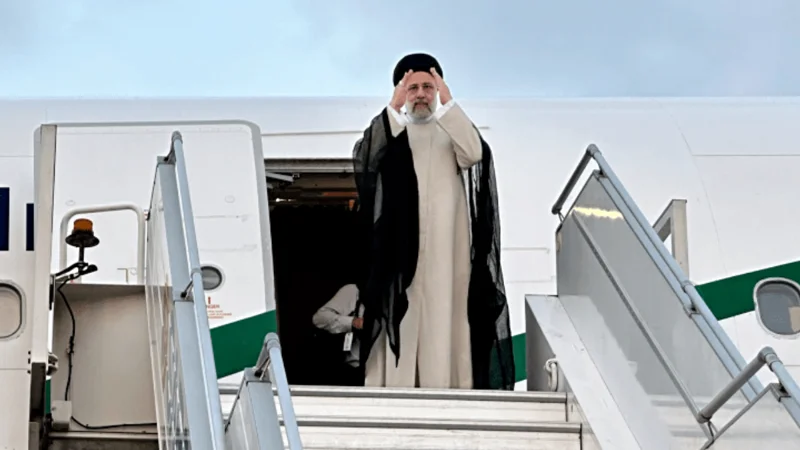 Iranian President Raisi leaves after 3-day Pakistan visit