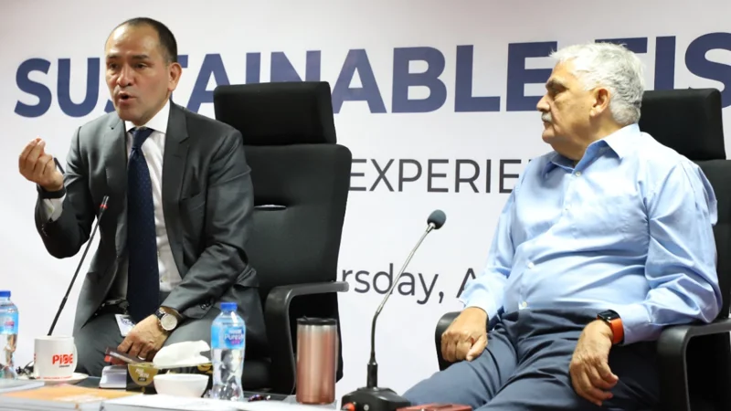 PIDE Talk: Gutierrez Urges Bold Fiscal Reform