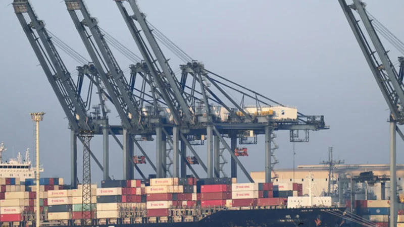 Pakistan's trade agreements with Saudi Arabia will increase international confidence