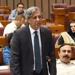 Meter tampering, gas theft main reasons behind over billing in Balochistan: Tarar