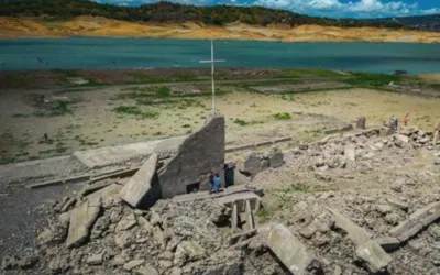 Philippines dam's drought emerges the 300-year-old town