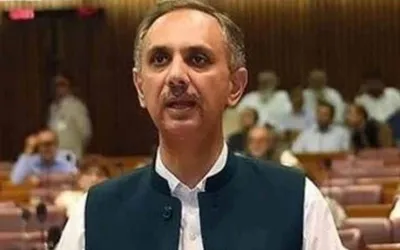 PTI founder finalizes name of Umar Ayub as opposition leader