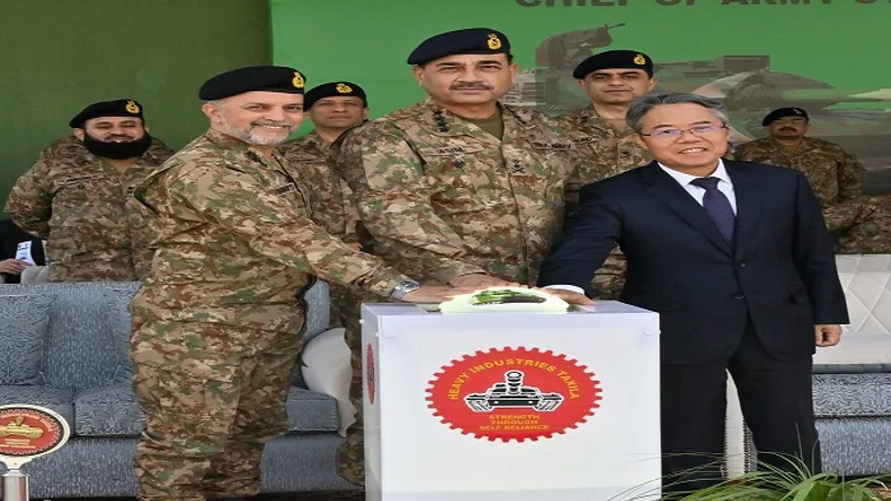 Gen Asim Munir visits HIT Taxila to attend launching Haider Tank