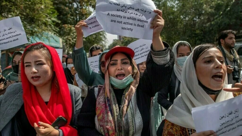 Afghan women rare protests on International Women’s Day