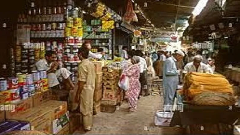 Karachi's commissioner impose fines of Rs800,000 on profiteers