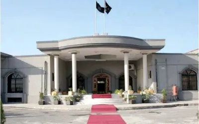 IHC orders to fix mechanism of meetings with PTI founder in Jail