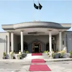 IHC orders to fix mechanism of meetings with PTI founder in Jail