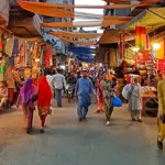 LHC allows markets to remain open till midnight until Eid