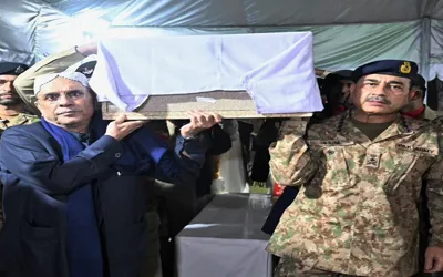 President Zardari vows to respond to terrorist activities with full force