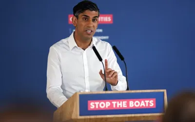 Sunak faces mounting pressure as migrant crossings to UK reach new record levels