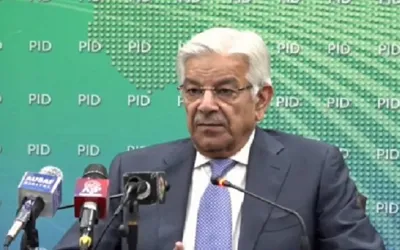 Asif urges implementation of global laws to stop terrorists’ infiltration into Pakistan