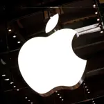 iPhone Flip being scrapped? Analysts say yes, but not all is lost