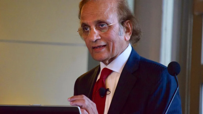 Former CJP Tassaduq Hussain Jillani to head probe commission