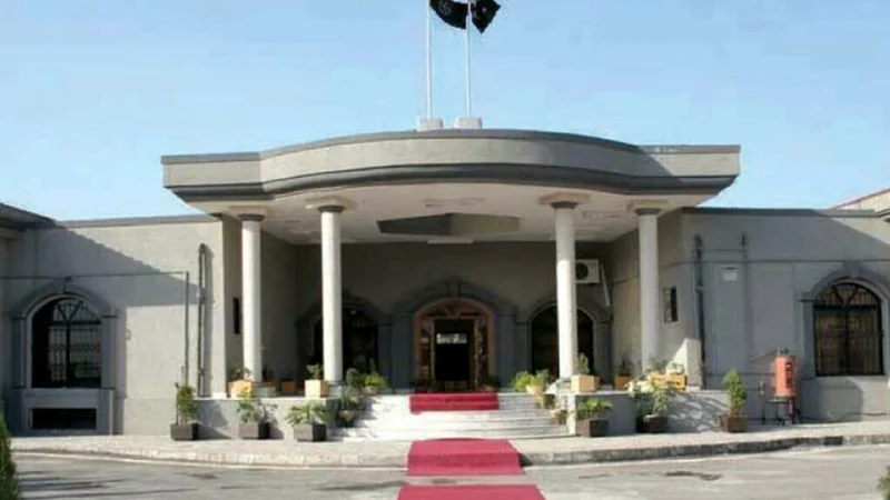 PTI founder moves IHC for certified copy of cipher verdict