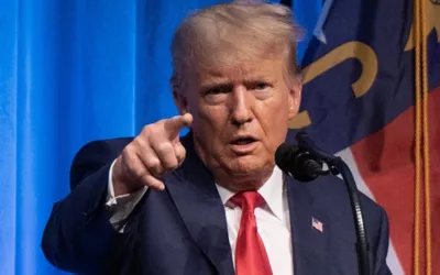 Trump pushes pressure republicans to block Ukraine aid deal