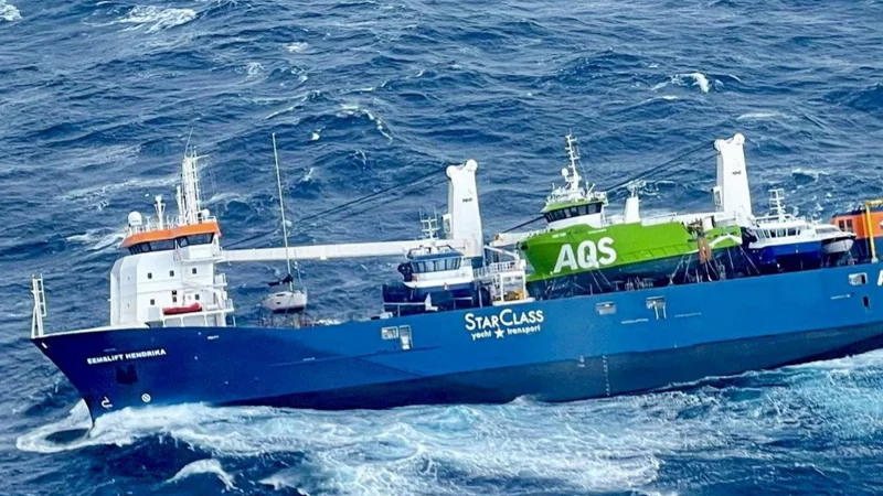 Dubai Coast: 8 fishermen saved after boat collides with cargo ship