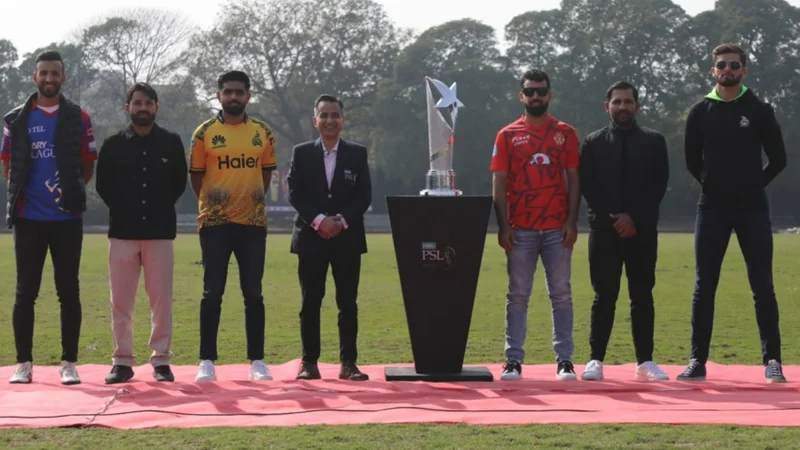 PSL 9 trophy unveiled in Lahore for the mega event
