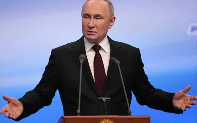 Putin declares unilateral Easter ceasefire in Ukraine