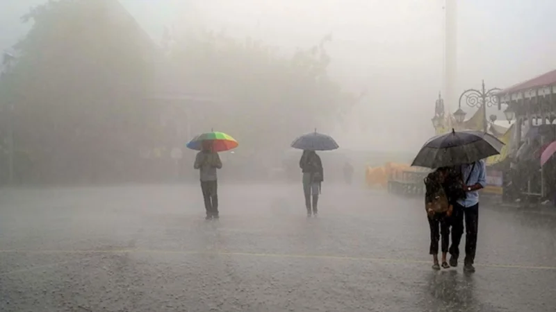 Karachi to experience rain, thunderstorms