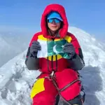 Pakistani Mountaineers Naila Kiani scales Kanchenjunga