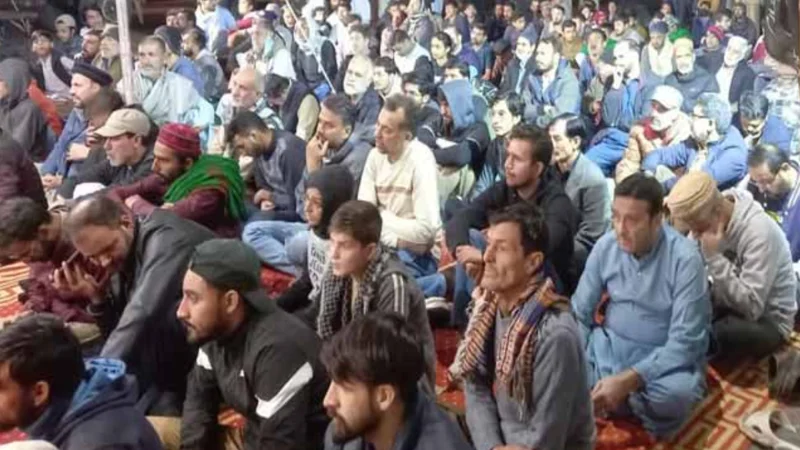 MWM announces end to sit-ins after rival Kurram tribes reach agreement