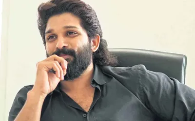 Allu Arjun visits injured child at hospital following tragic stampede