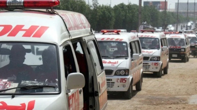 Truck crashes into passenger vehicle in Karak leaves 10 killed, 15 injured