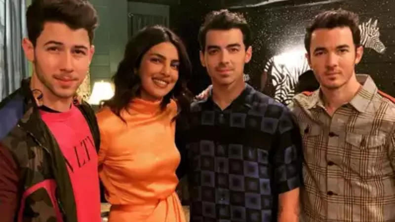 Priyanka Chopra joins Jonas Brothers for upcoming holiday film