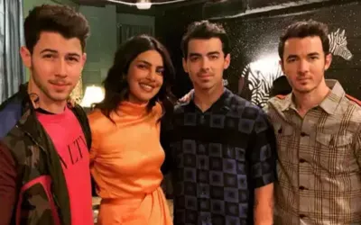 Priyanka Chopra joins Jonas Brothers for upcoming holiday film