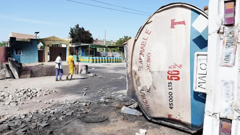 Nigeria; 70 killed as fuel truck blasts