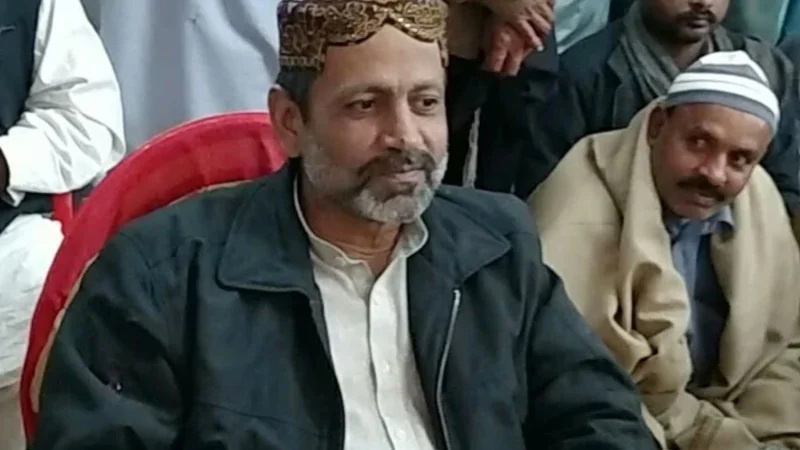 Ex-lawmaker Ghalib Domki injured in robbery attempt in Shikarpur
