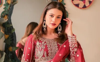 Zara Noor Abbas urges fans to support creativity without jumping to criticism