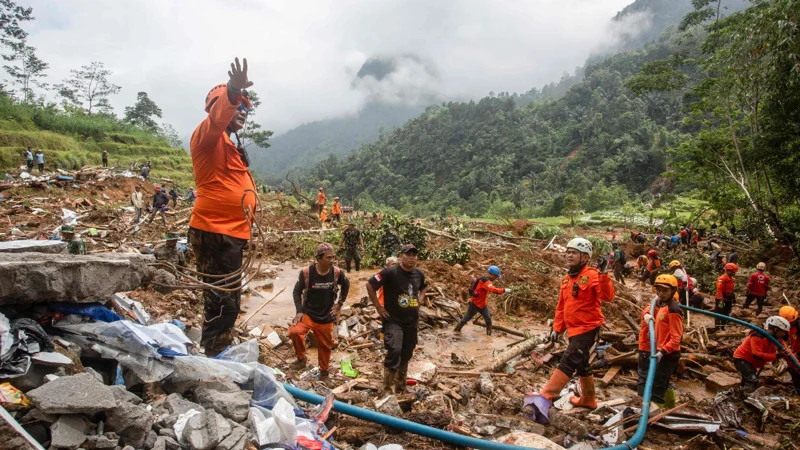 Indonesia Landslide: Rescuers Search for Survivors, Death Toll Reaches 19