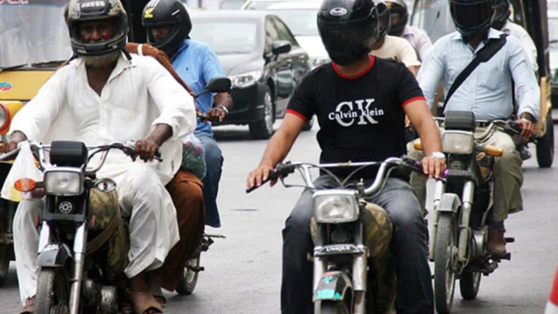 Helmets now mandatory for all motorcycle riders